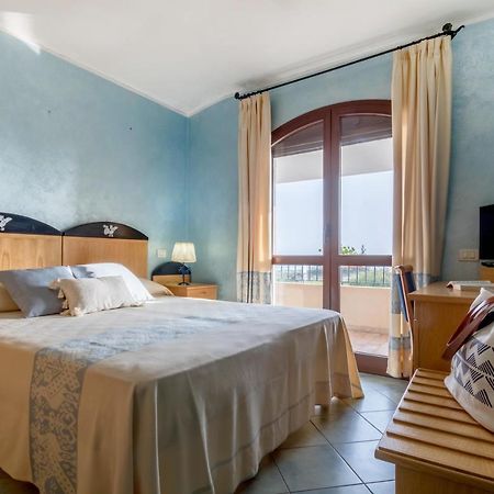 Hotel Villa Del Mare Solanas 索拉纳斯 外观 照片