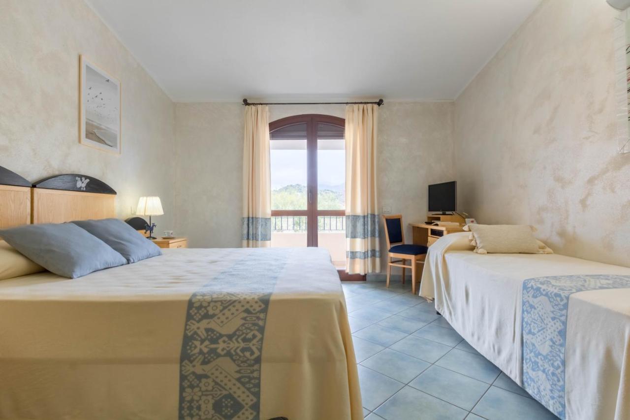 Hotel Villa Del Mare Solanas 索拉纳斯 外观 照片
