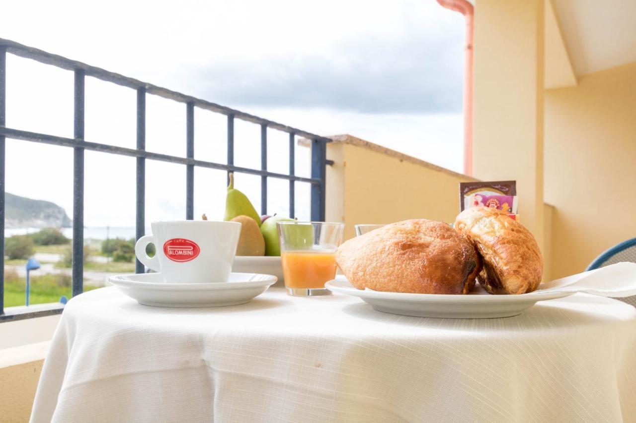 Hotel Villa Del Mare Solanas 索拉纳斯 外观 照片