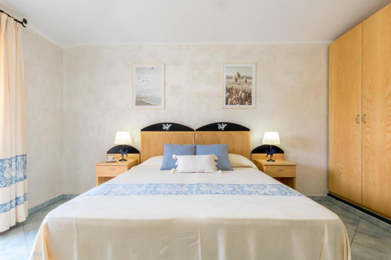 Hotel Villa Del Mare Solanas 索拉纳斯 外观 照片